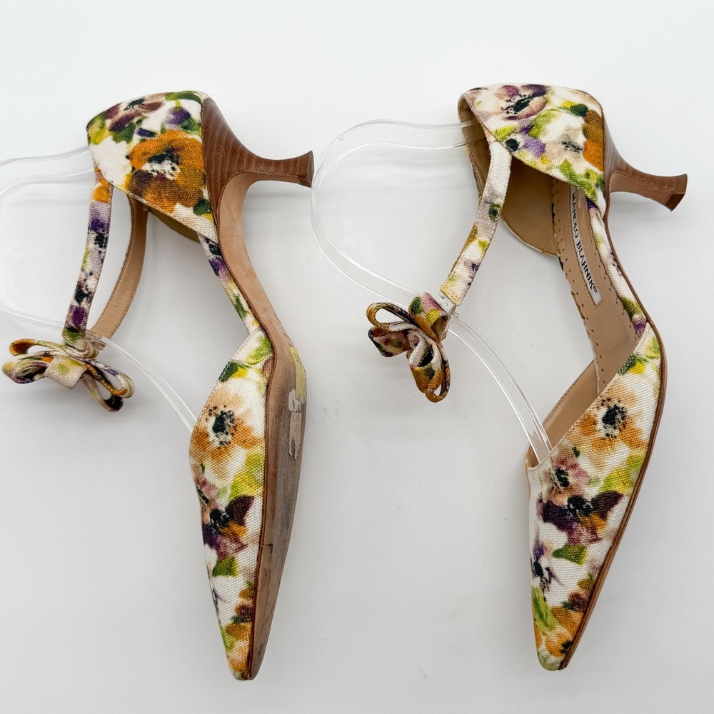 Manolo Blahnik Vintage Floral Canvas Slingback Kitten Heel Pumps EU 37.5 US 7.5 - Picture 6 of 14